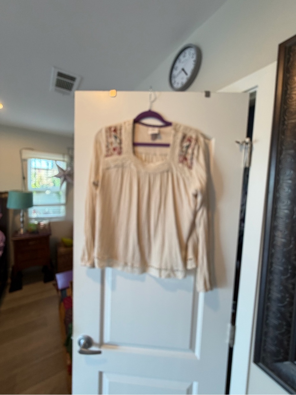 Knox Rose Cream Embroidered Long-Sleeve Peasant Blouse